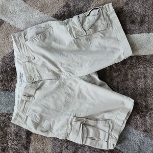 Men's Cargo shorts size 34